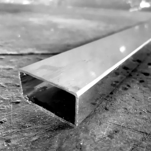 O que é metalon inox? Entenda características e aplicações